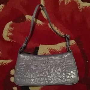 Purple alligator texture leather purse